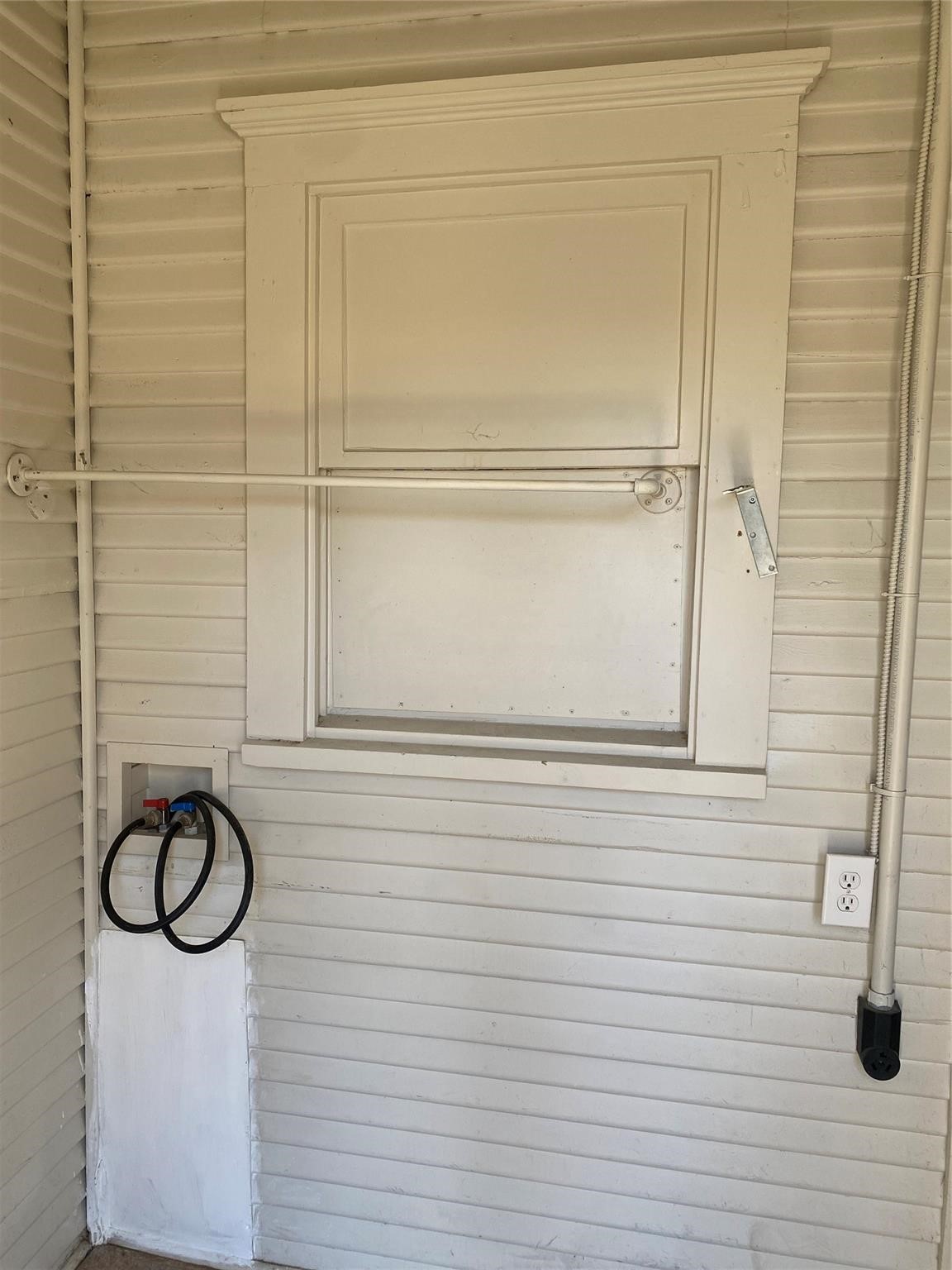 1613 Park Street Commerce TX 75428