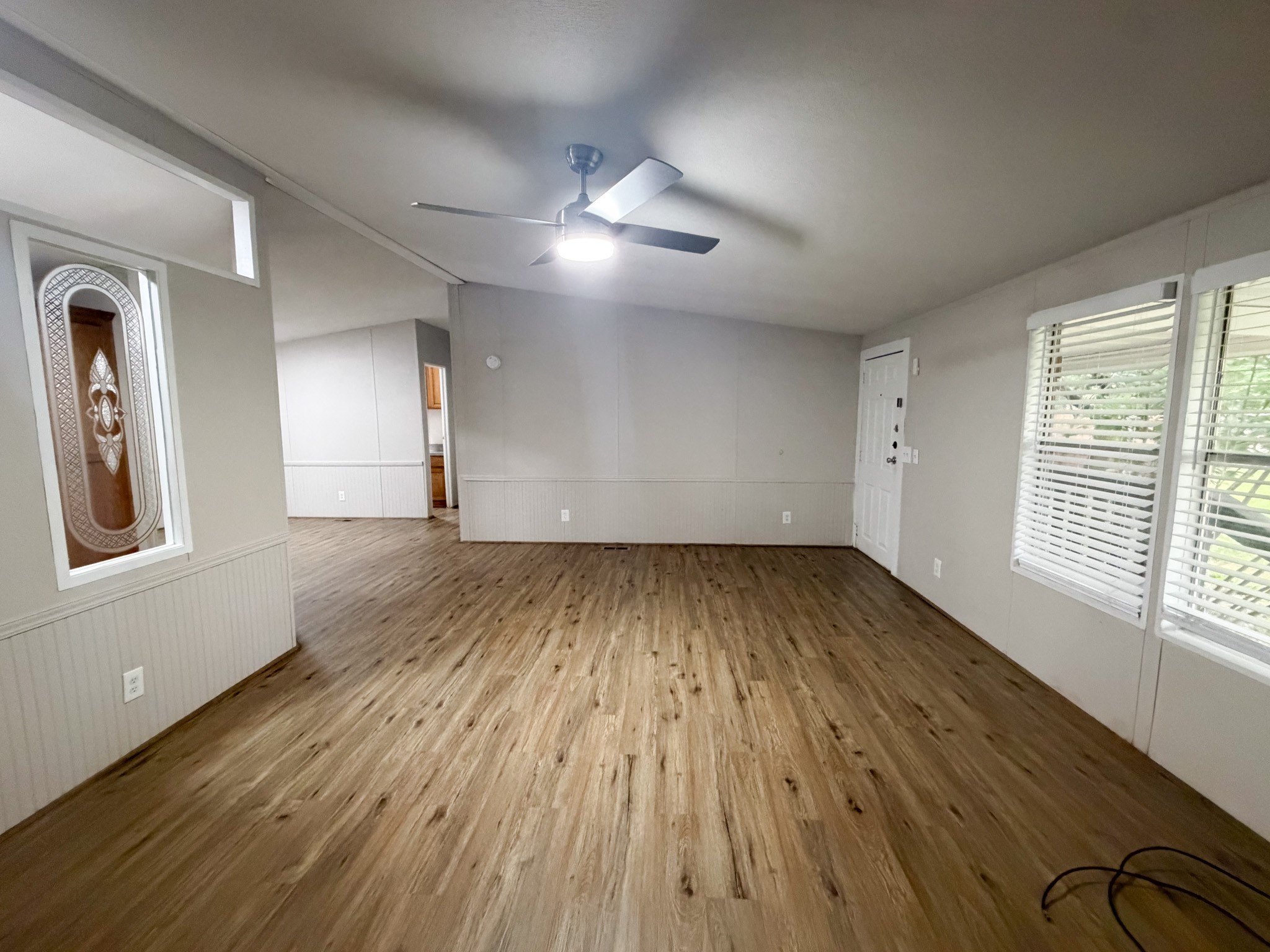 402 E College Avenue Alvarado TX 76009