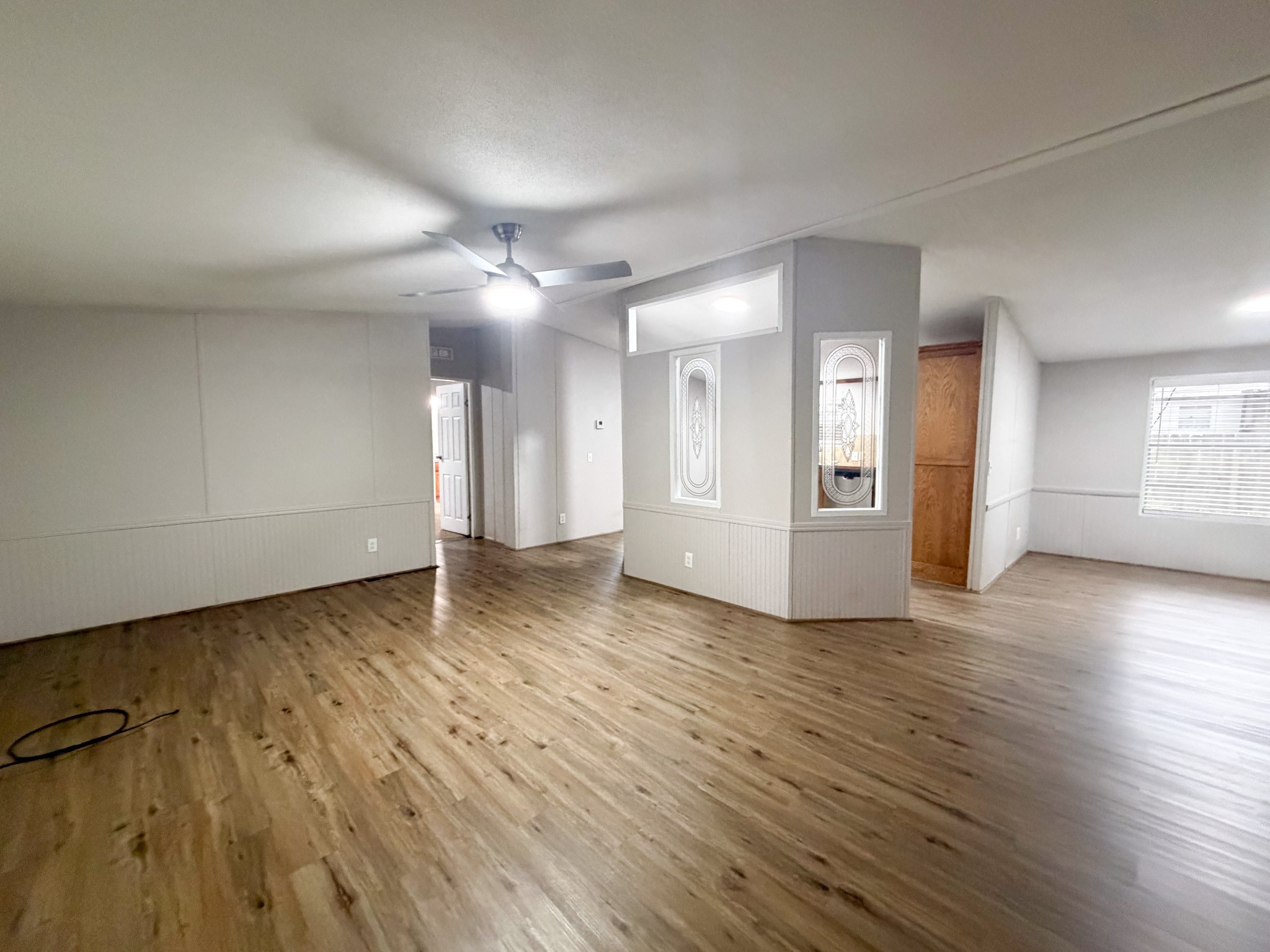 402 E College Avenue Alvarado TX 76009