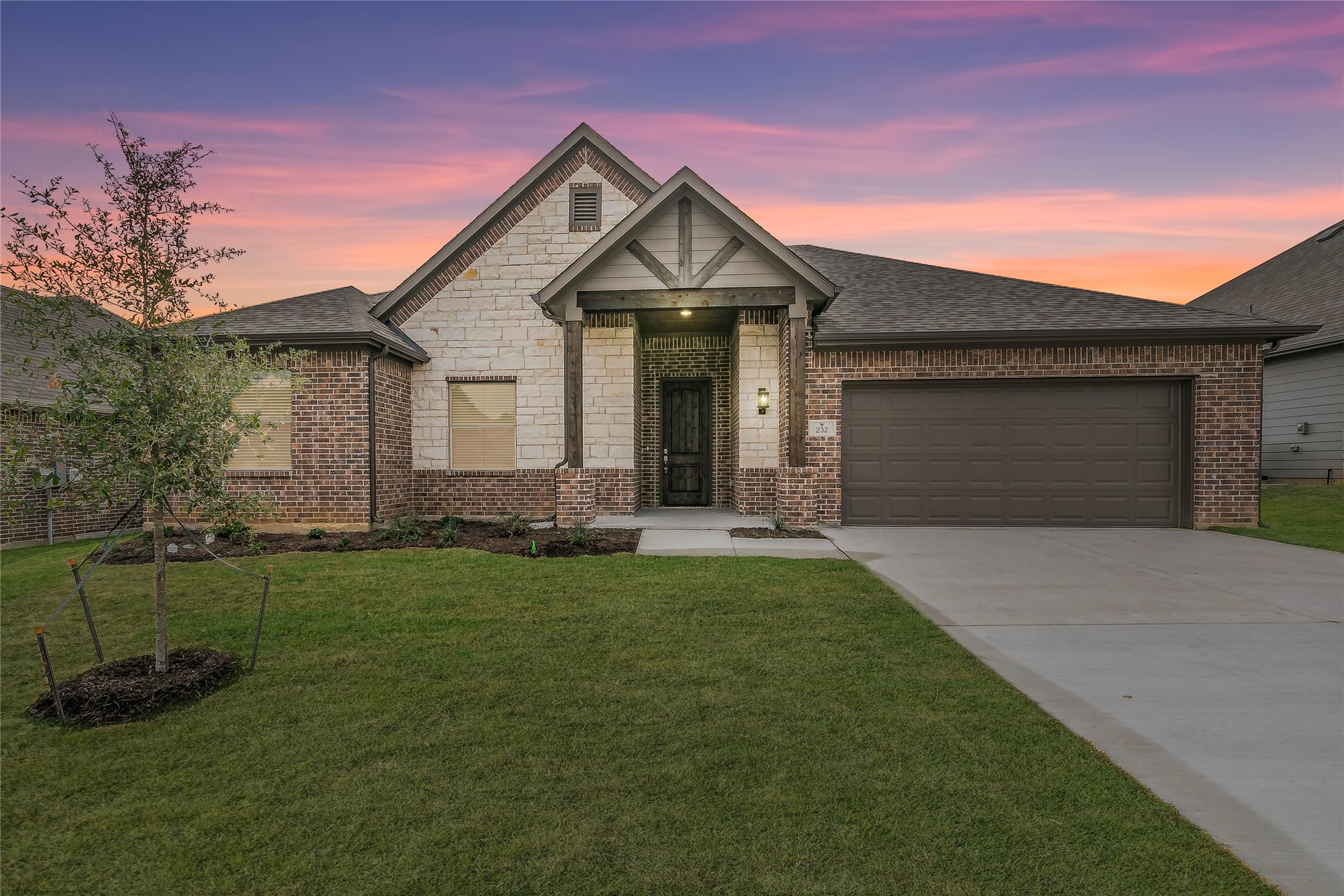 232 Gardenia Drive Azle TX 76020