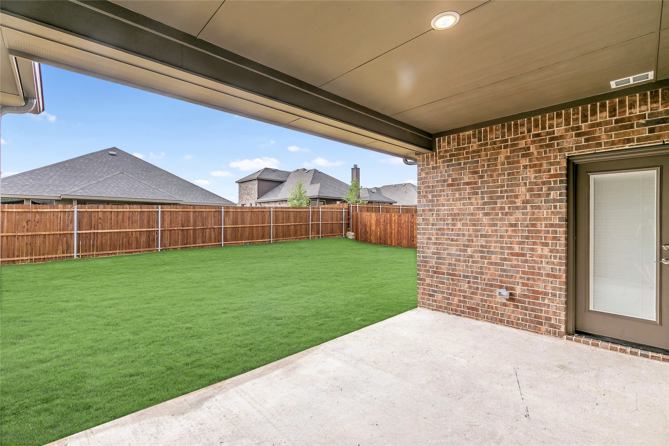 232 Gardenia Drive Azle TX 76020