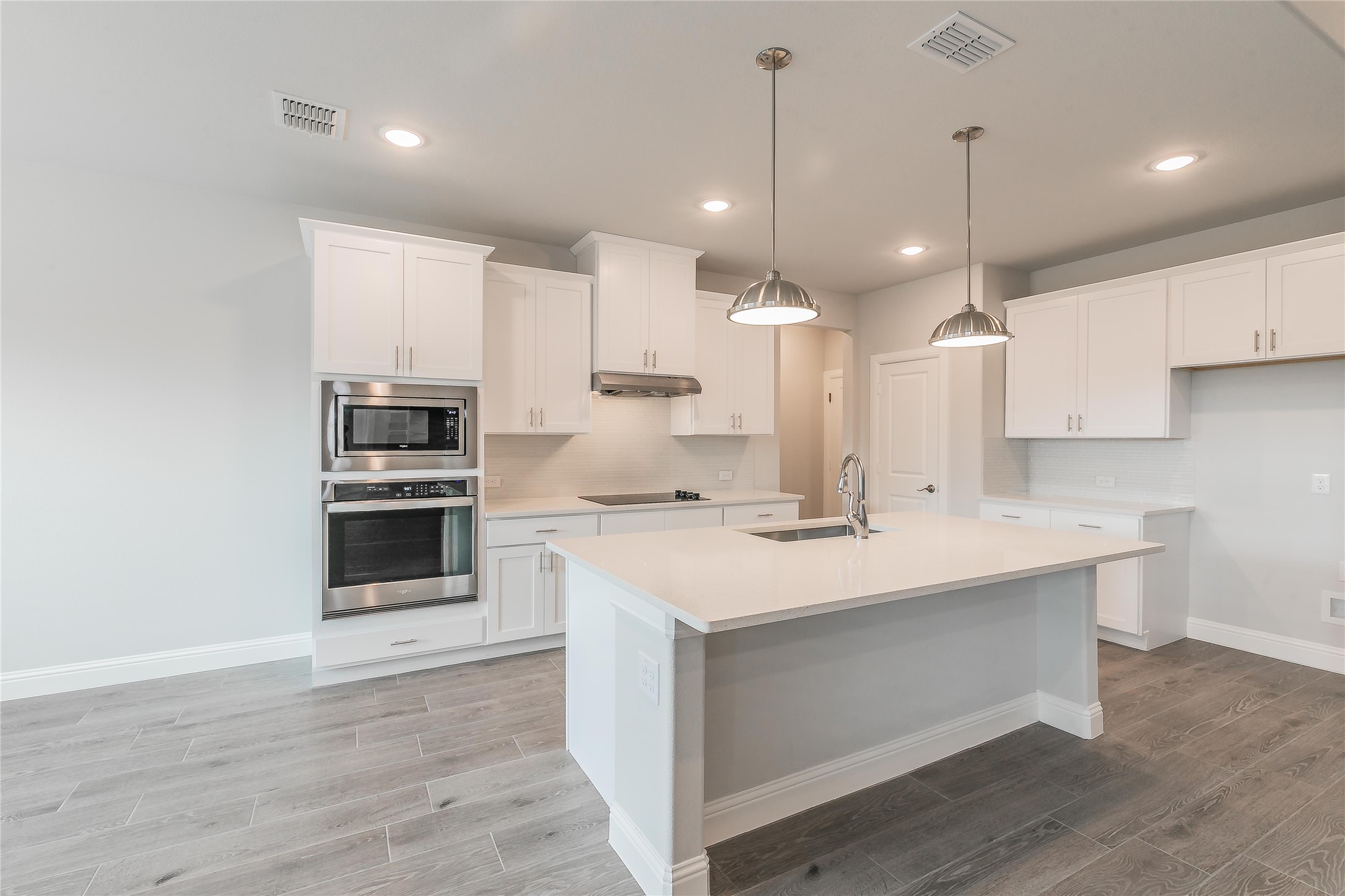 232 Gardenia Drive Azle TX 76020