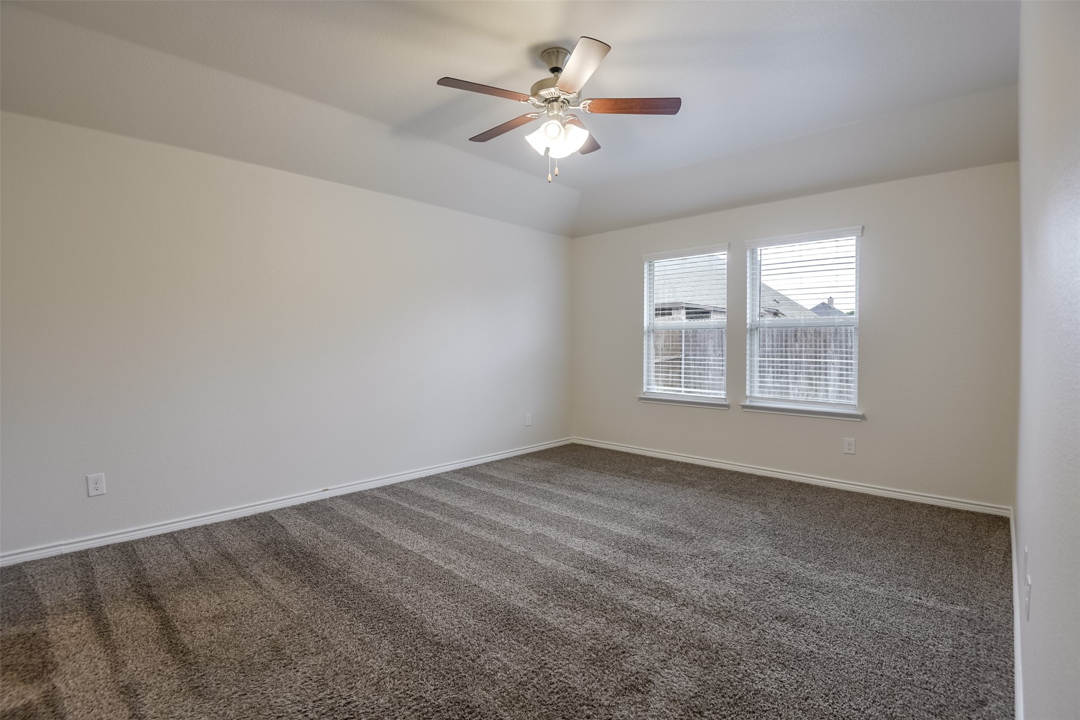 127 Garden Grove Drive Waxahachie TX 75165