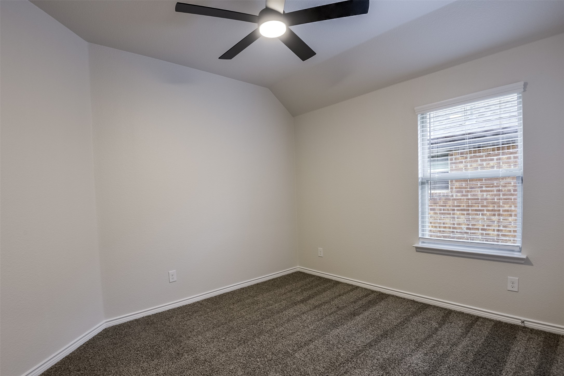 127 Garden Grove Drive Waxahachie TX 75165