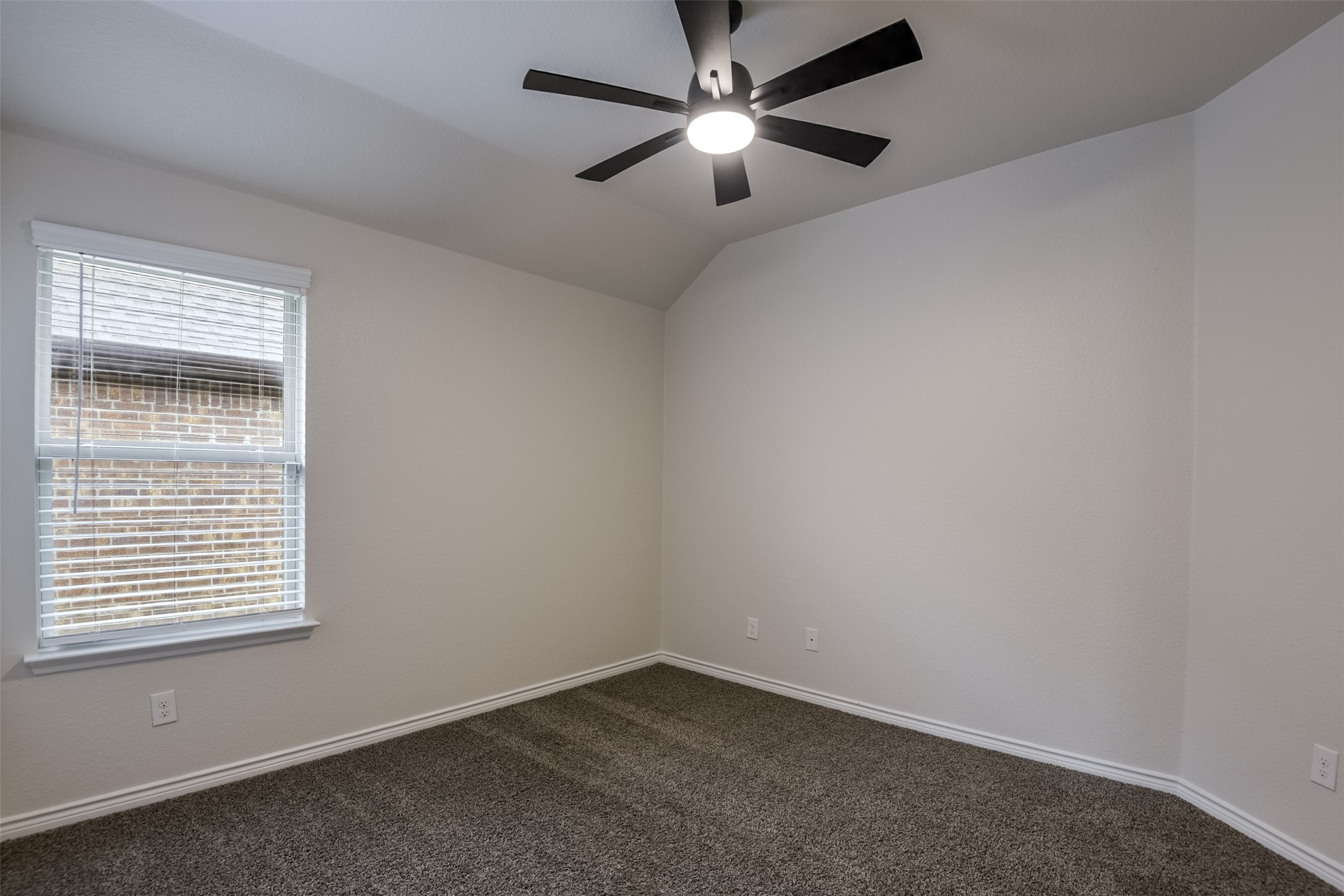 127 Garden Grove Drive Waxahachie TX 75165