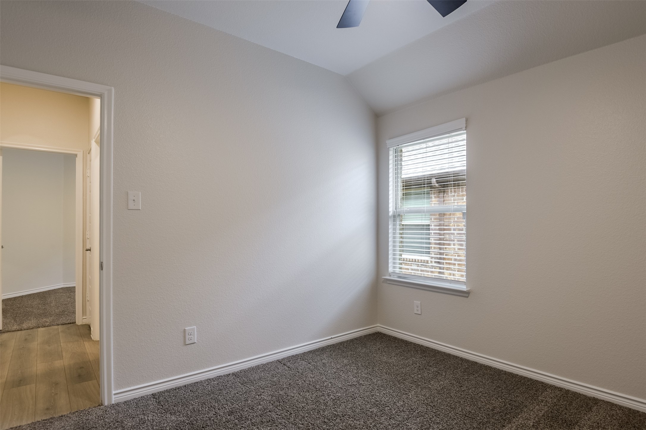 127 Garden Grove Drive Waxahachie TX 75165