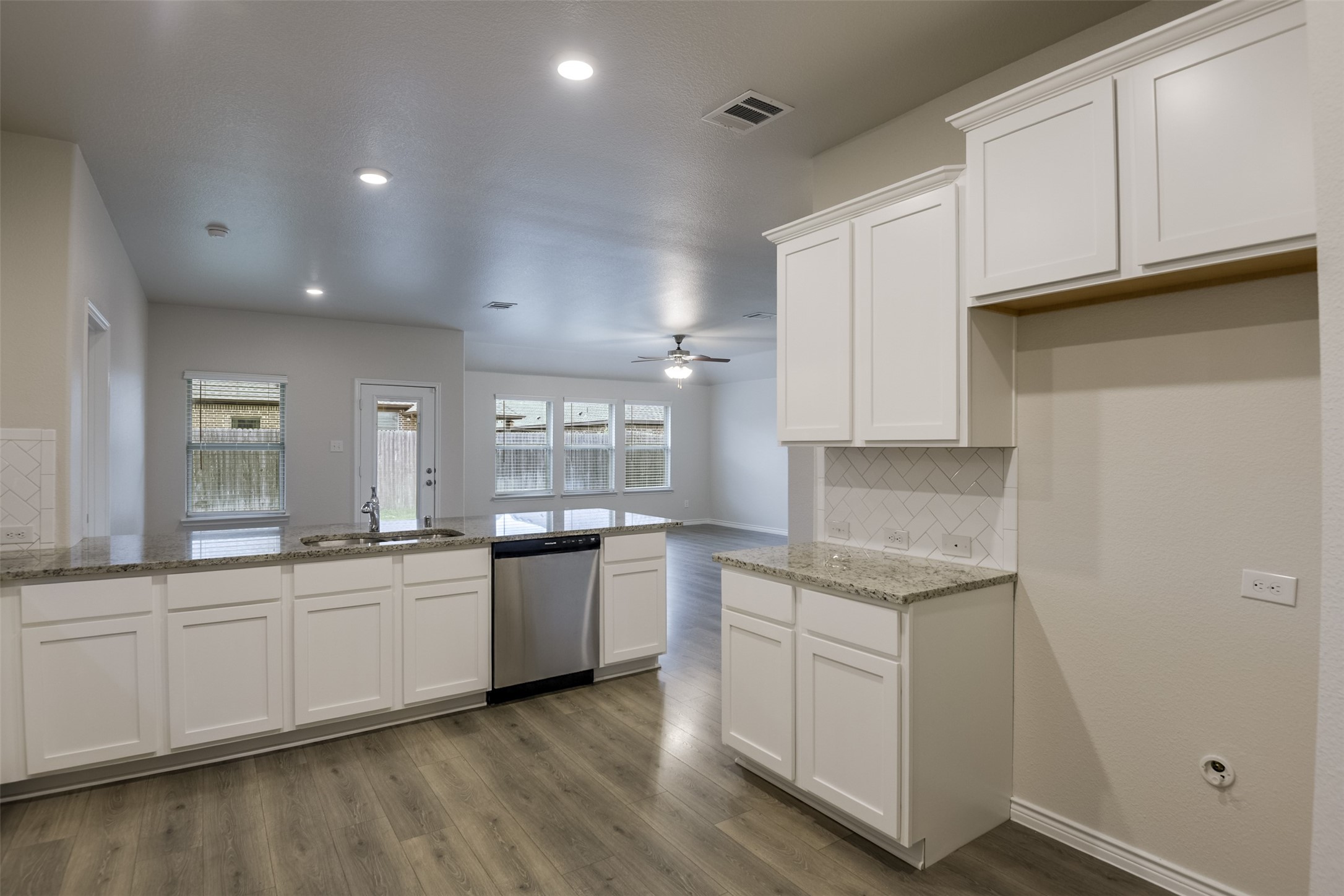 127 Garden Grove Drive Waxahachie TX 75165