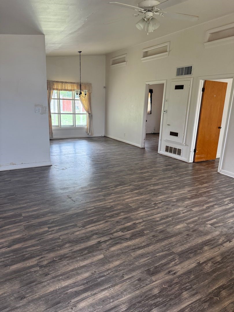 1515 James Street Sweetwater TX 79556