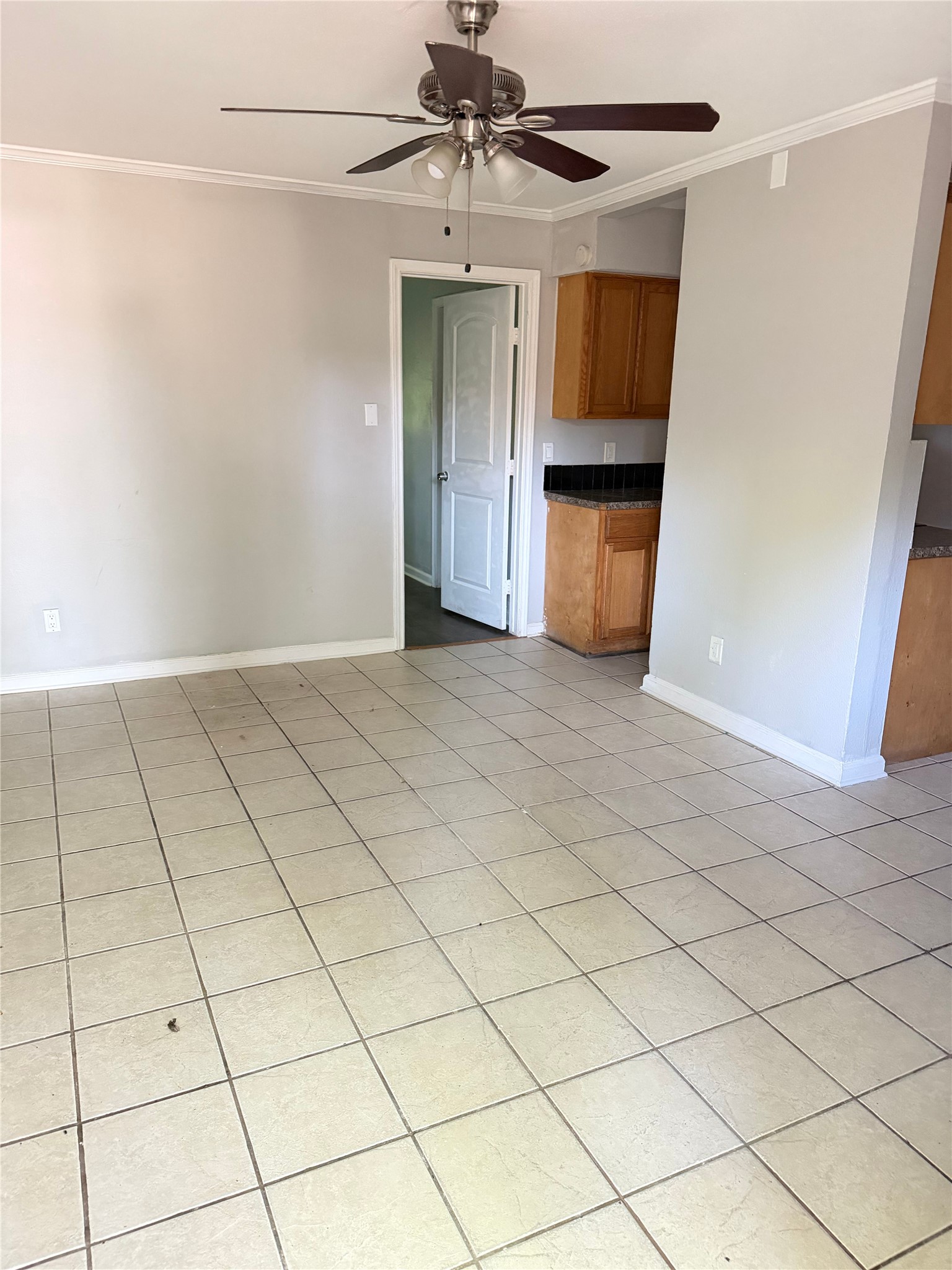 1505 W Lovers Lane Arlington TX 76013