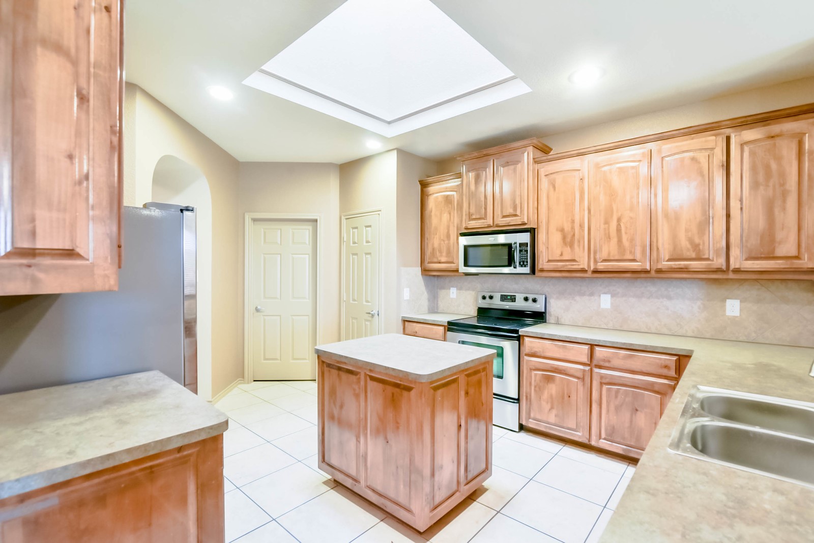 1709 Wild Deer Way Arlington TX 76002