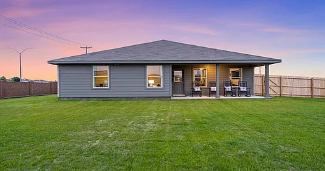 829 Loomis Trail Justin TX 76247