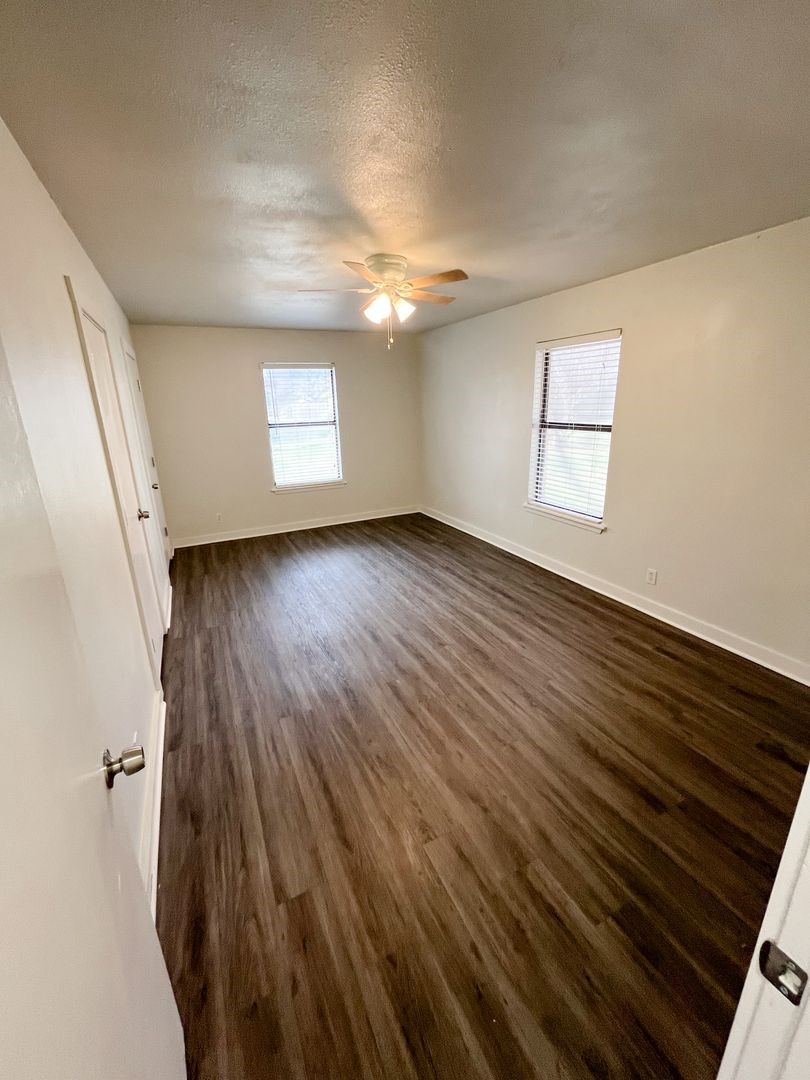 206 E 3rd Street Tolar TX 76476