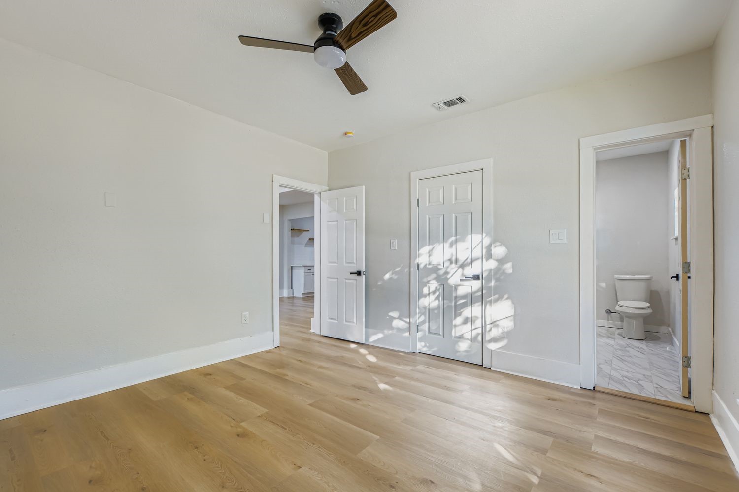 603 W Pembroke Avenue Dallas TX 75208