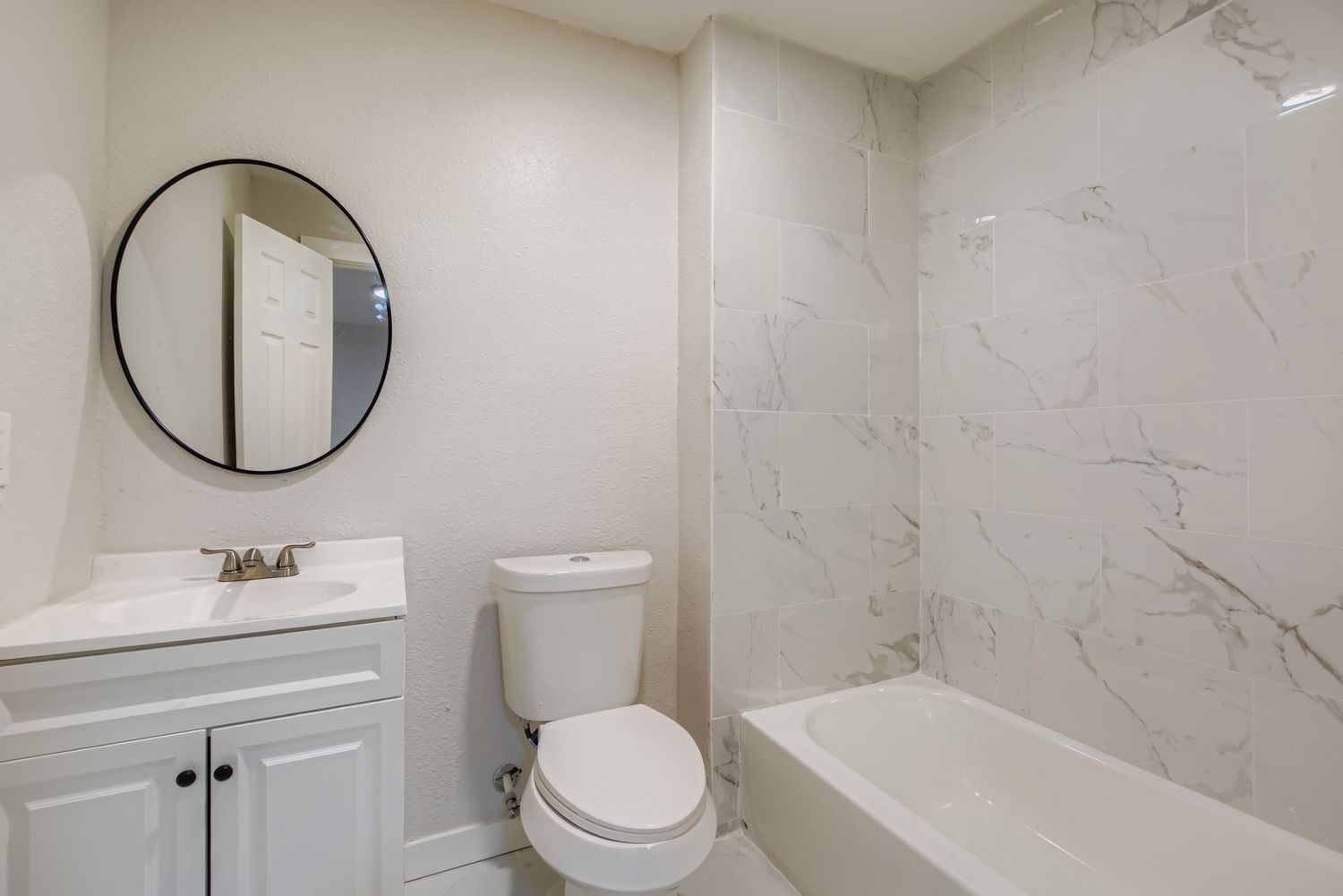 603 W Pembroke Avenue Dallas TX 75208