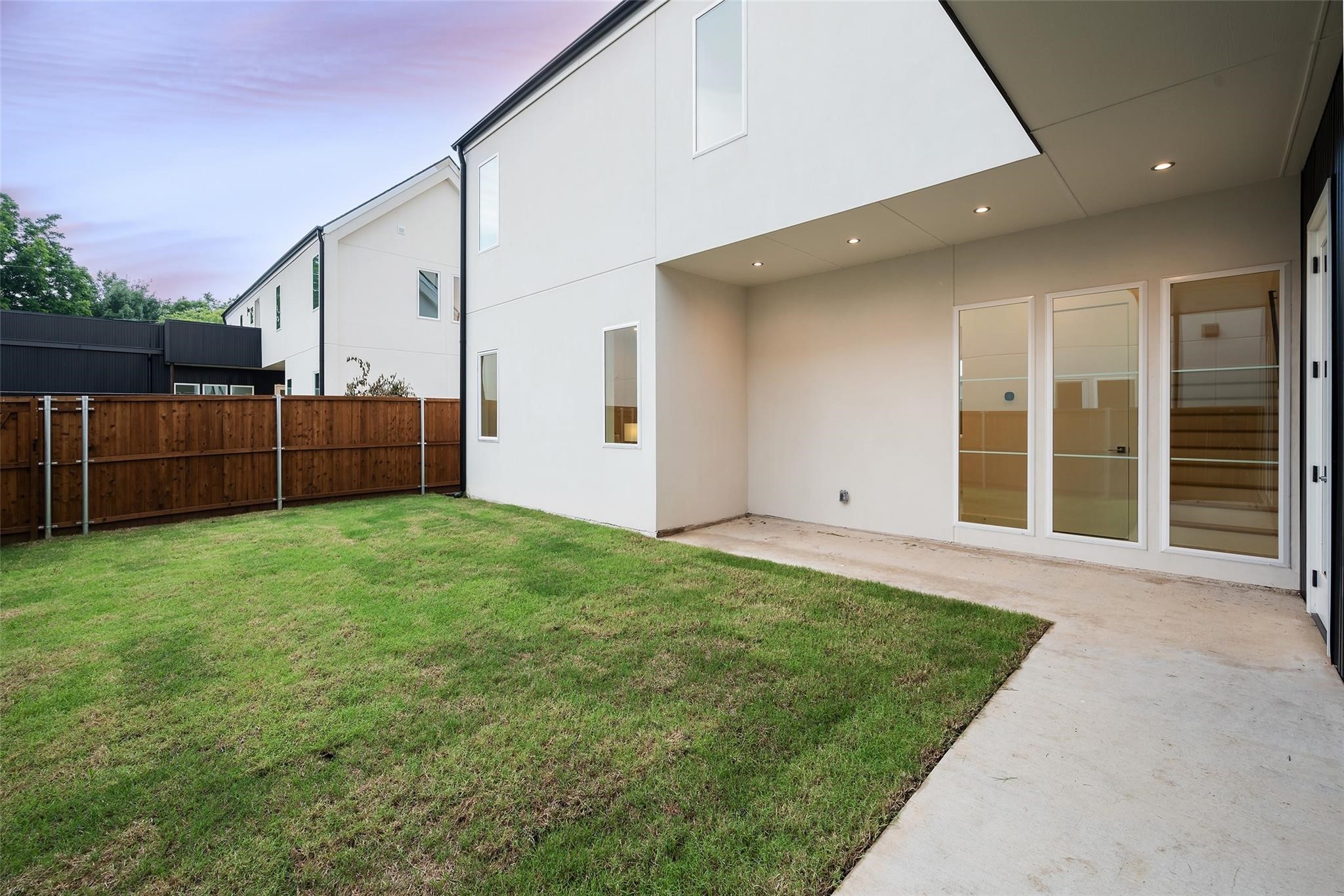 838 Mcbroom Street Dallas TX 75212