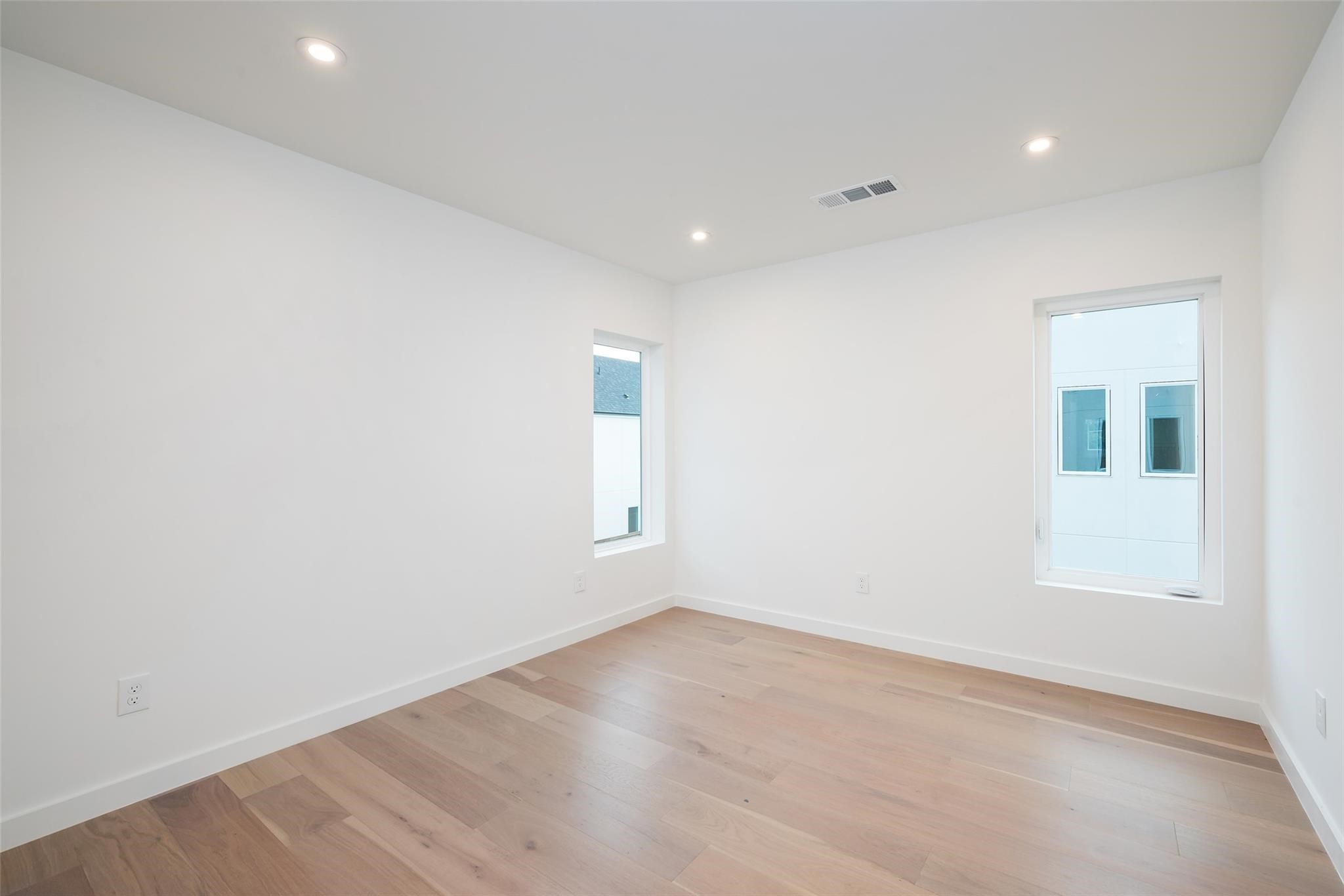 838 Mcbroom Street Dallas TX 75212
