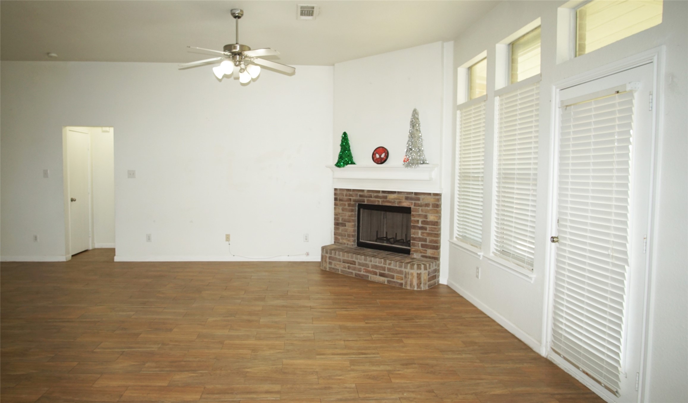 926 Timber Oaks Lane Arlington TX 76010