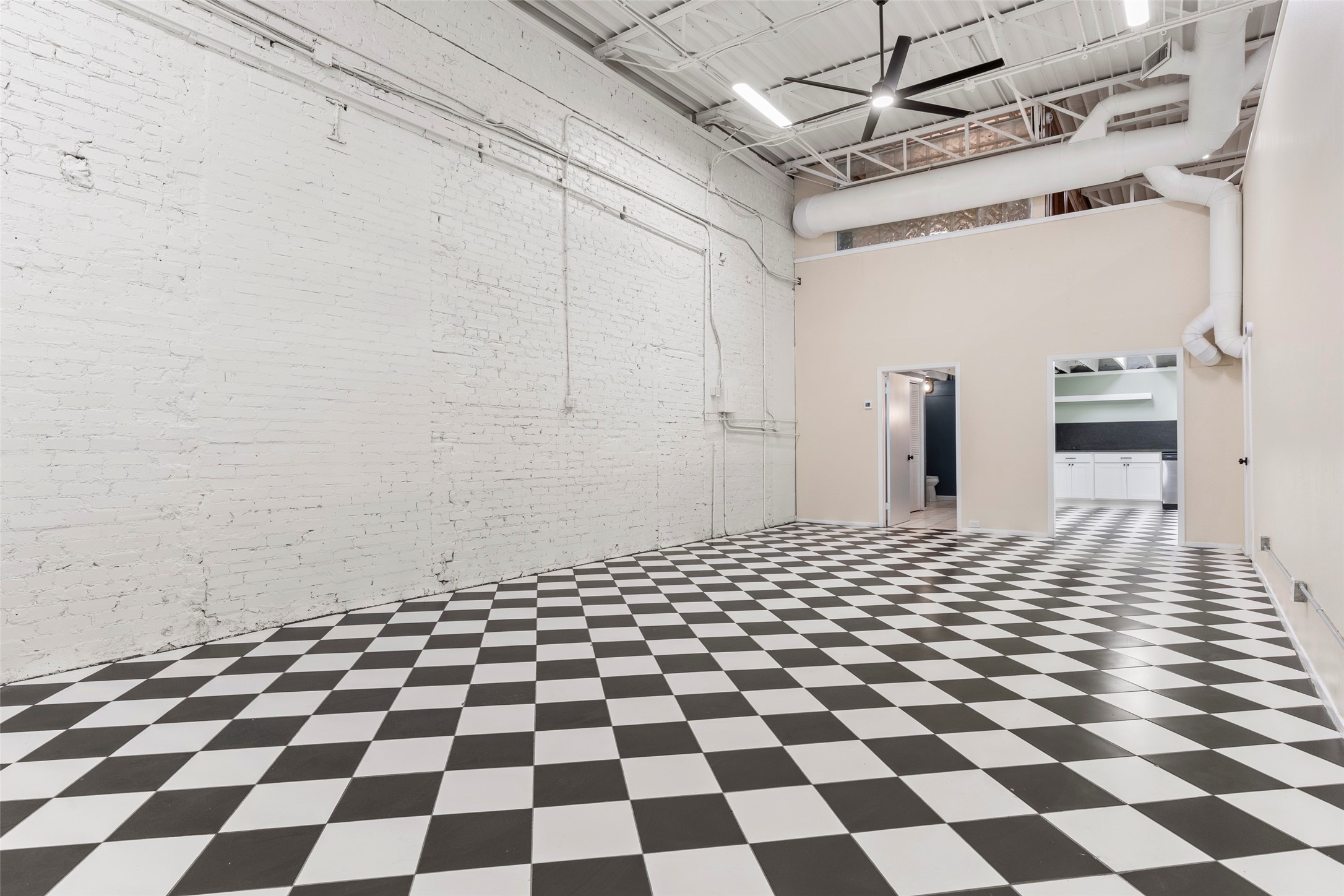 306 S Walton Street Dallas TX 75226