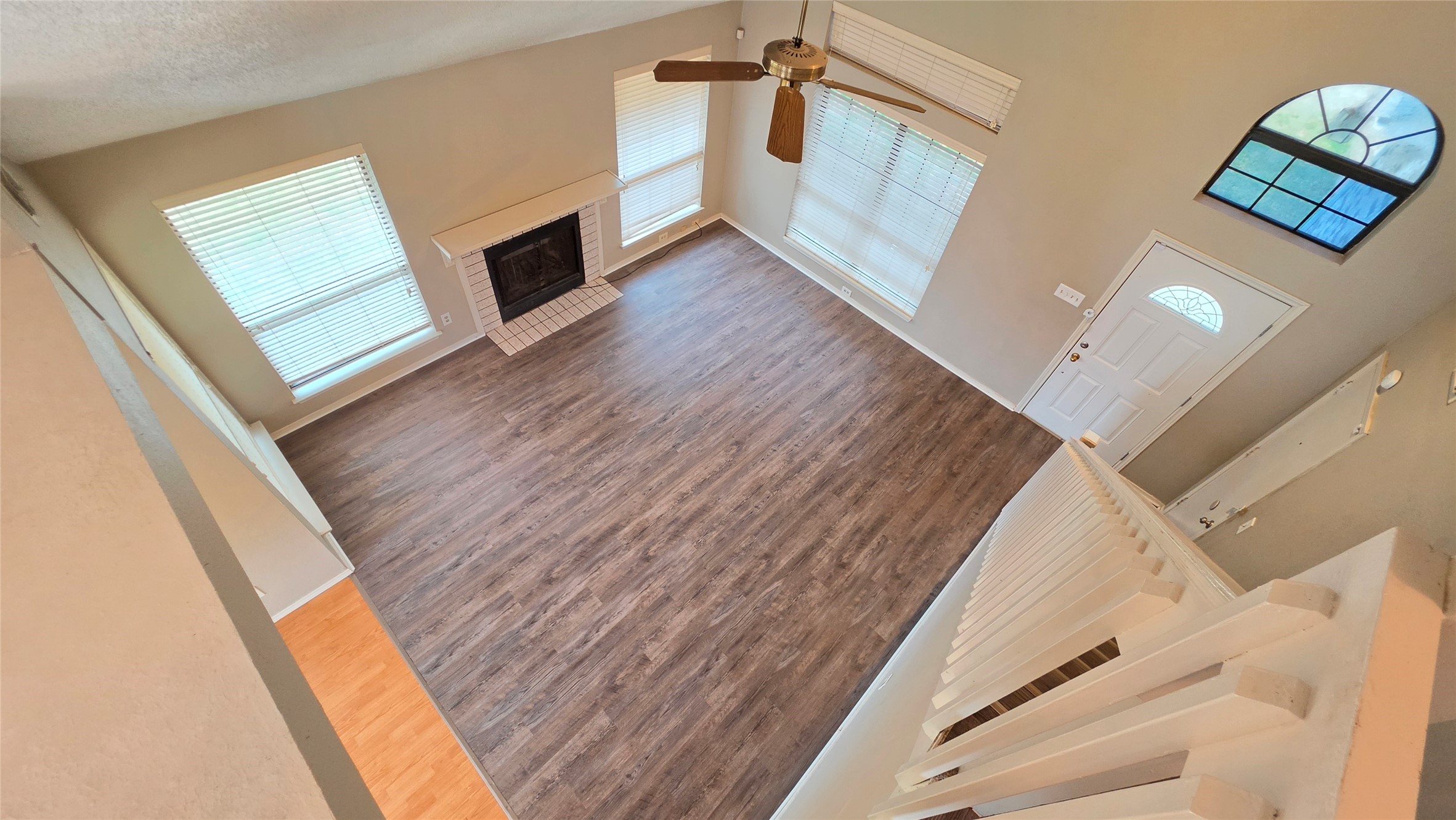 6301 Fairlane Drive Arlington TX 76001