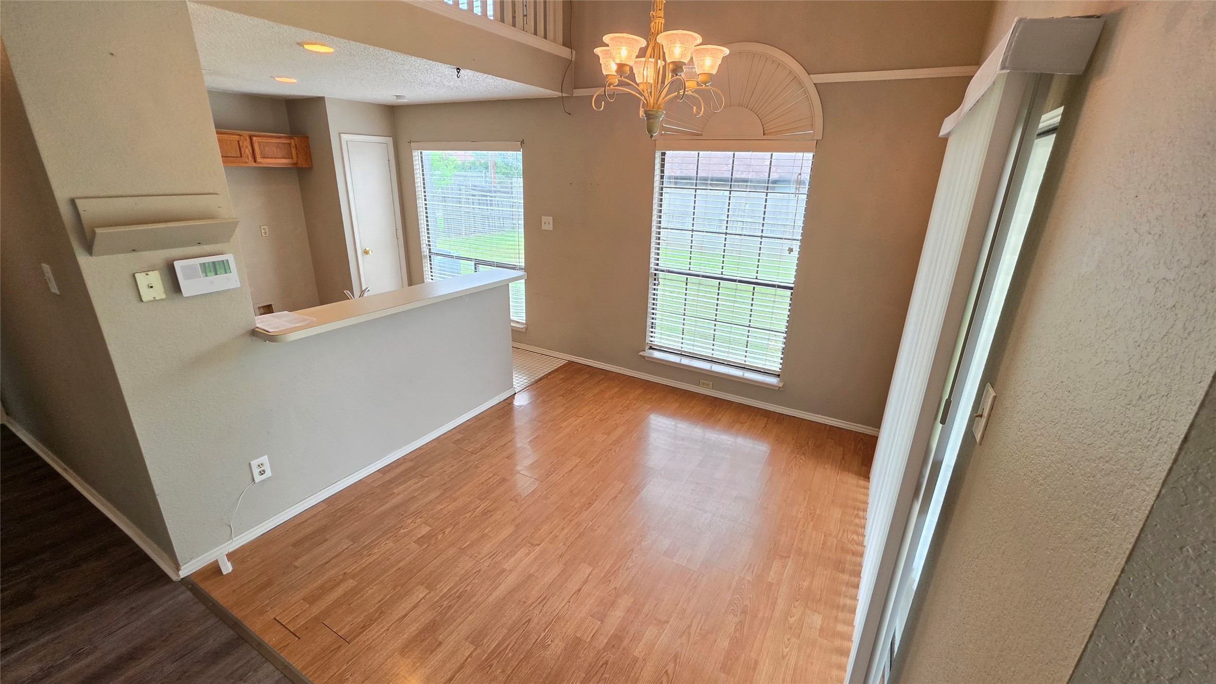 6301 Fairlane Drive Arlington TX 76001