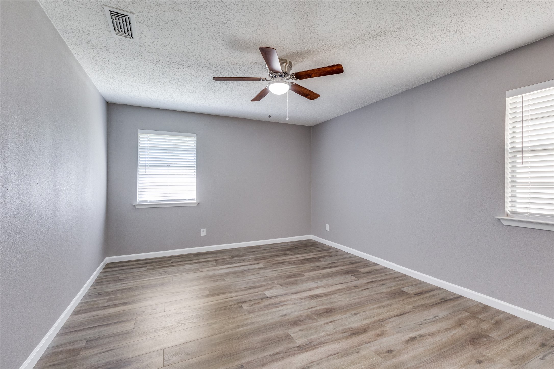 3800 Van Deman Drive Benbrook TX 76116