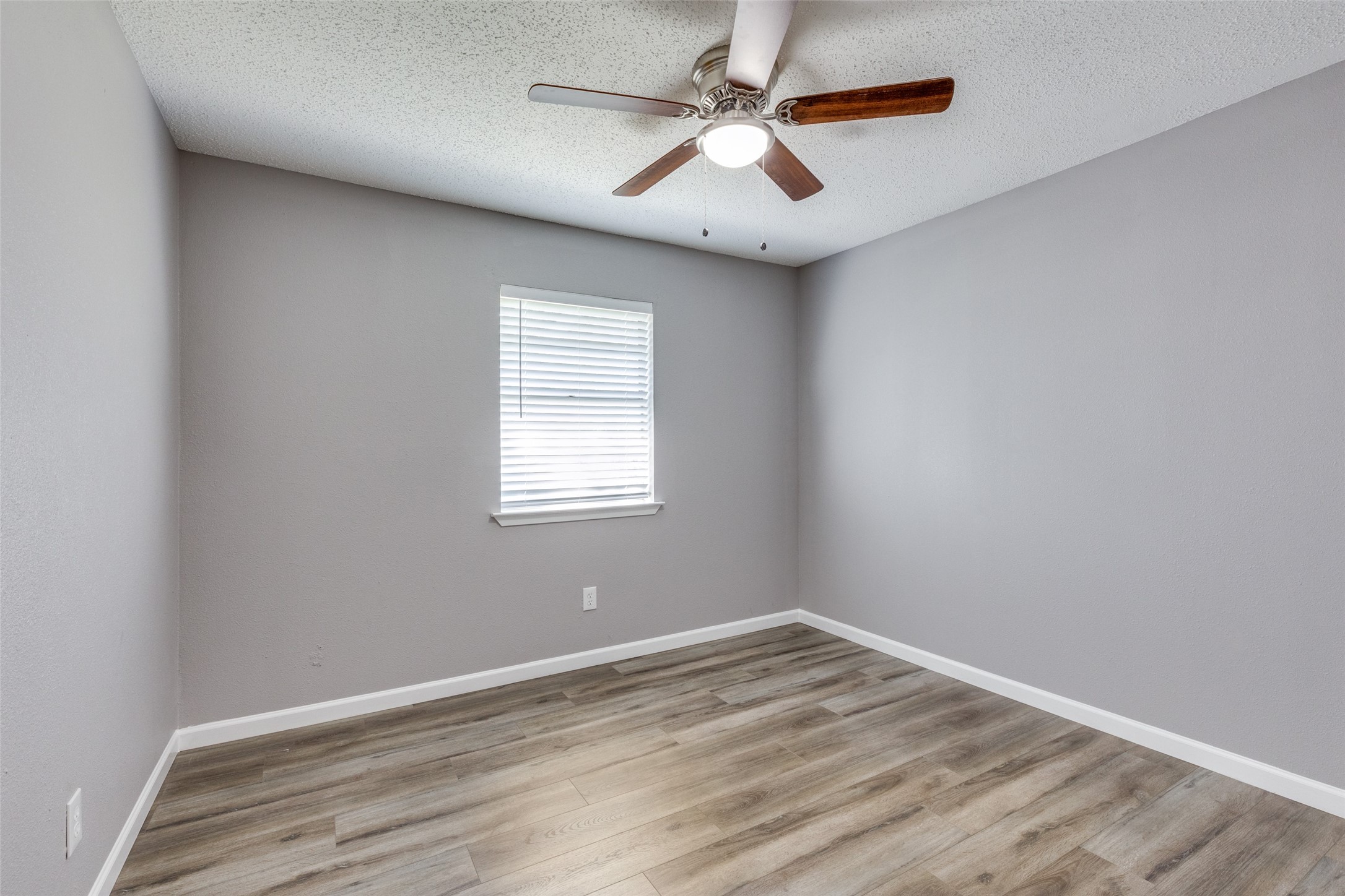 3800 Van Deman Drive Benbrook TX 76116