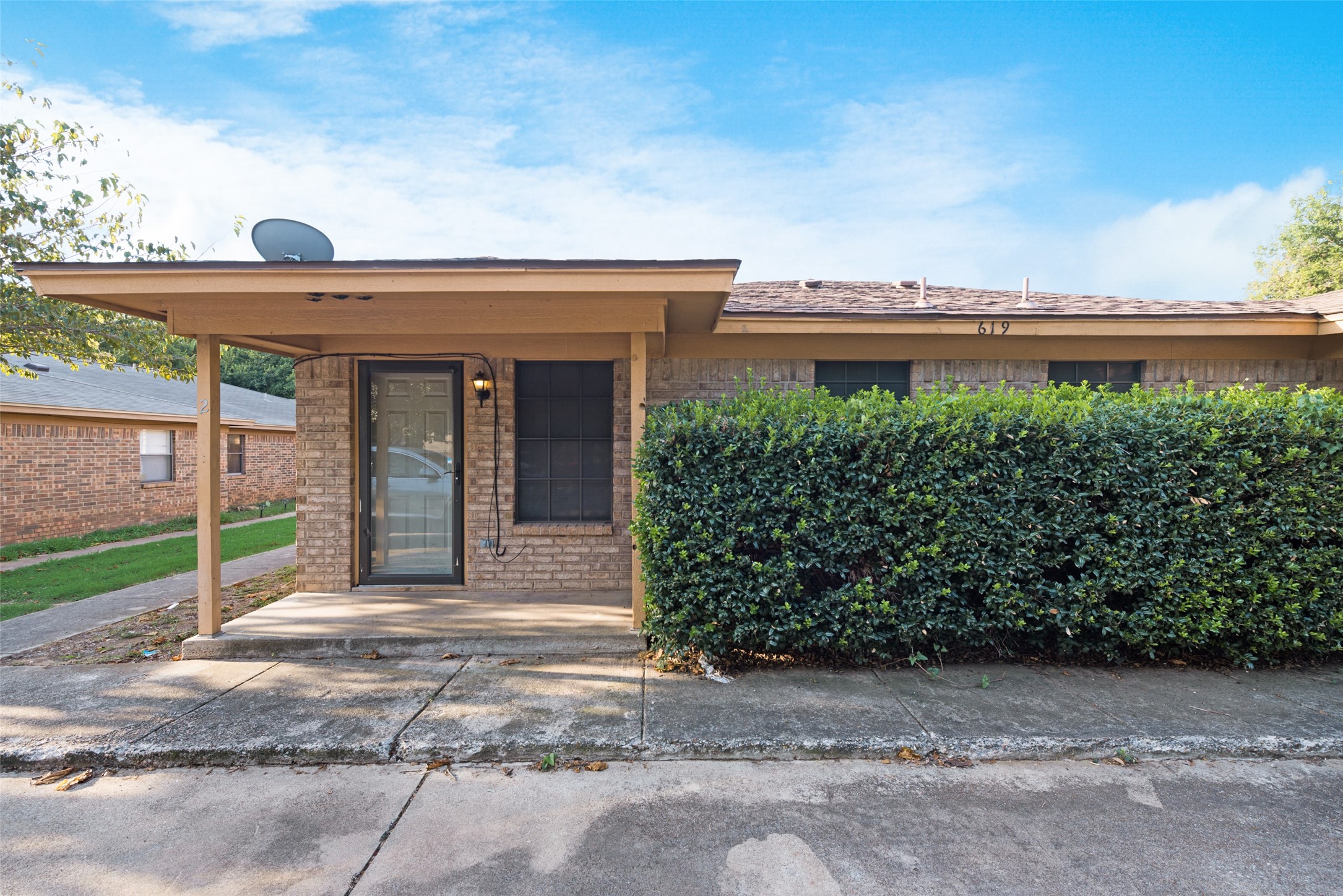 619 Race Street Crowley TX 76036