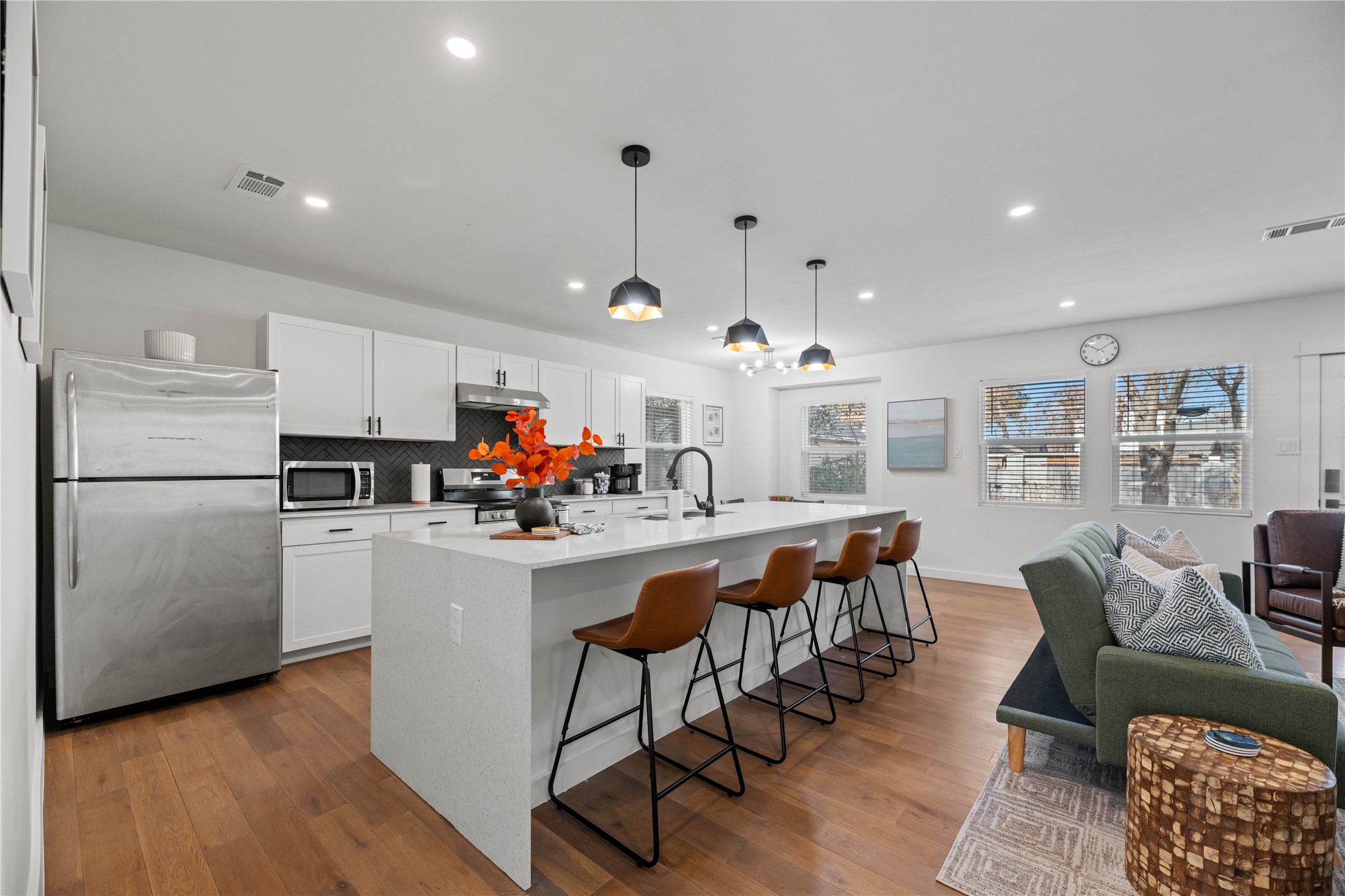 1415 Mountain Lake Road Dallas TX 75224