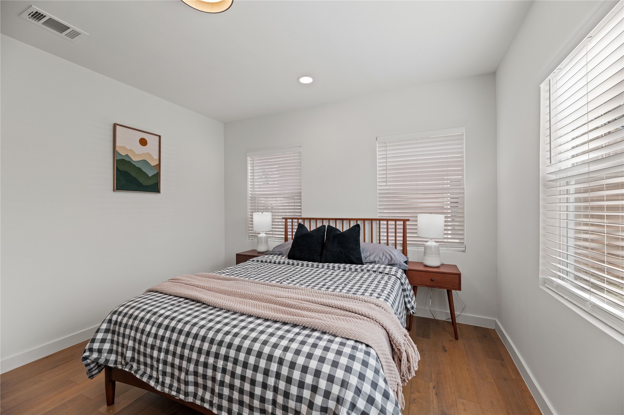 1415 Mountain Lake Road Dallas TX 75224