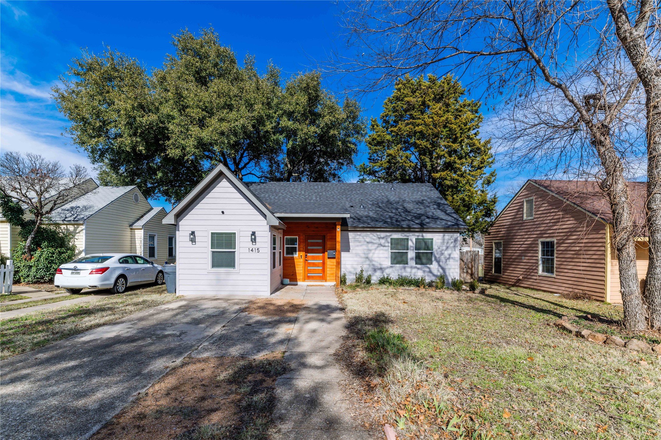 1415 Mountain Lake Road Dallas TX 75224