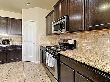 3517 Elm Grove Drive Fort Worth TX 76244