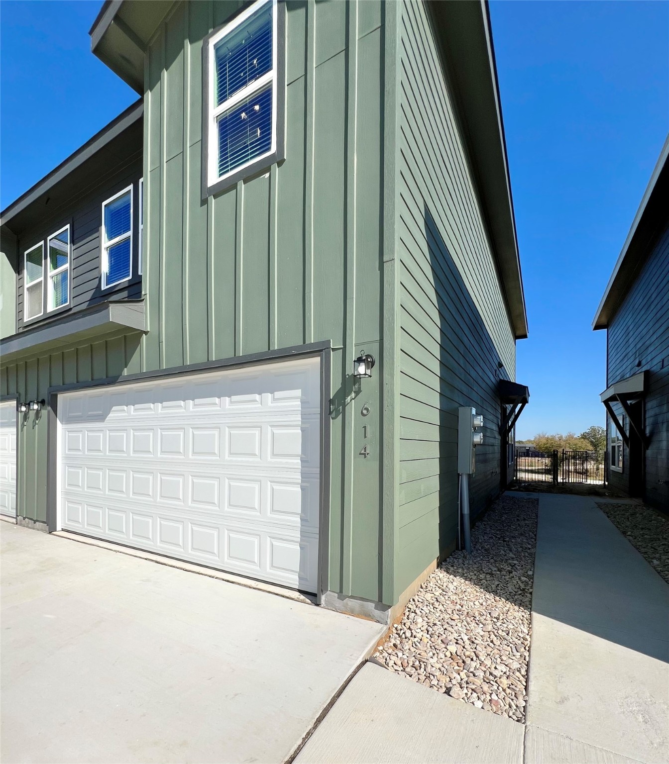 3501 E Renfro Street Burleson TX 76028