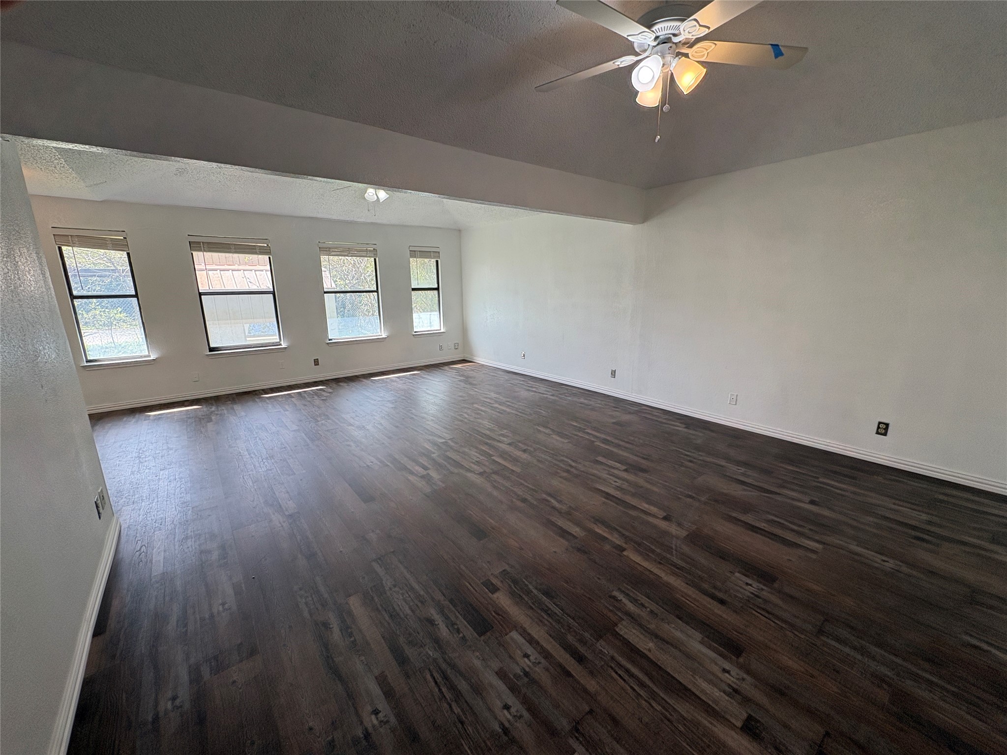 8111 Llano Avenue Benbrook TX 76116