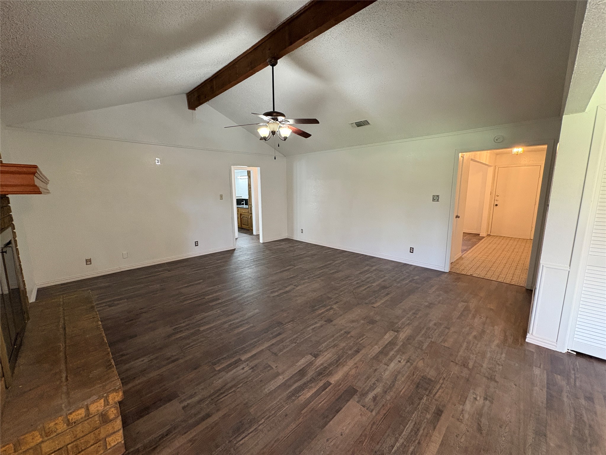 8111 Llano Avenue Benbrook TX 76116