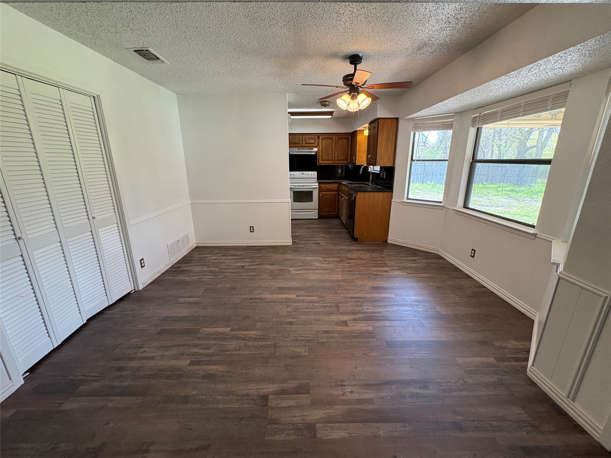8111 Llano Avenue Benbrook TX 76116