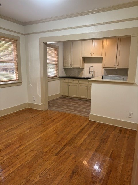 1420 W 10th Street Dallas TX 75208