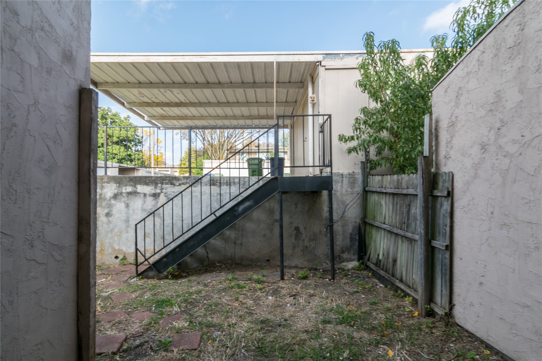 439 Valley Park Drive Garland TX 75043