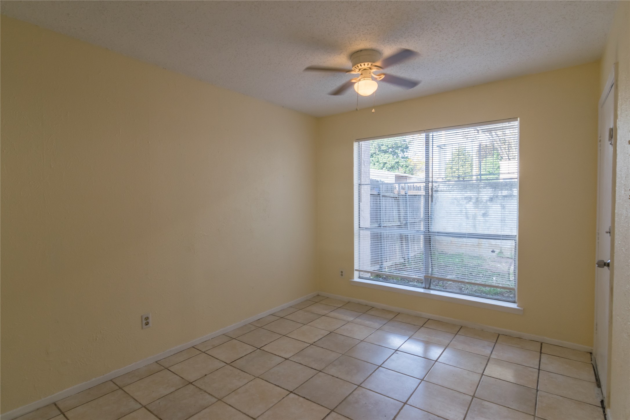 439 Valley Park Drive Garland TX 75043