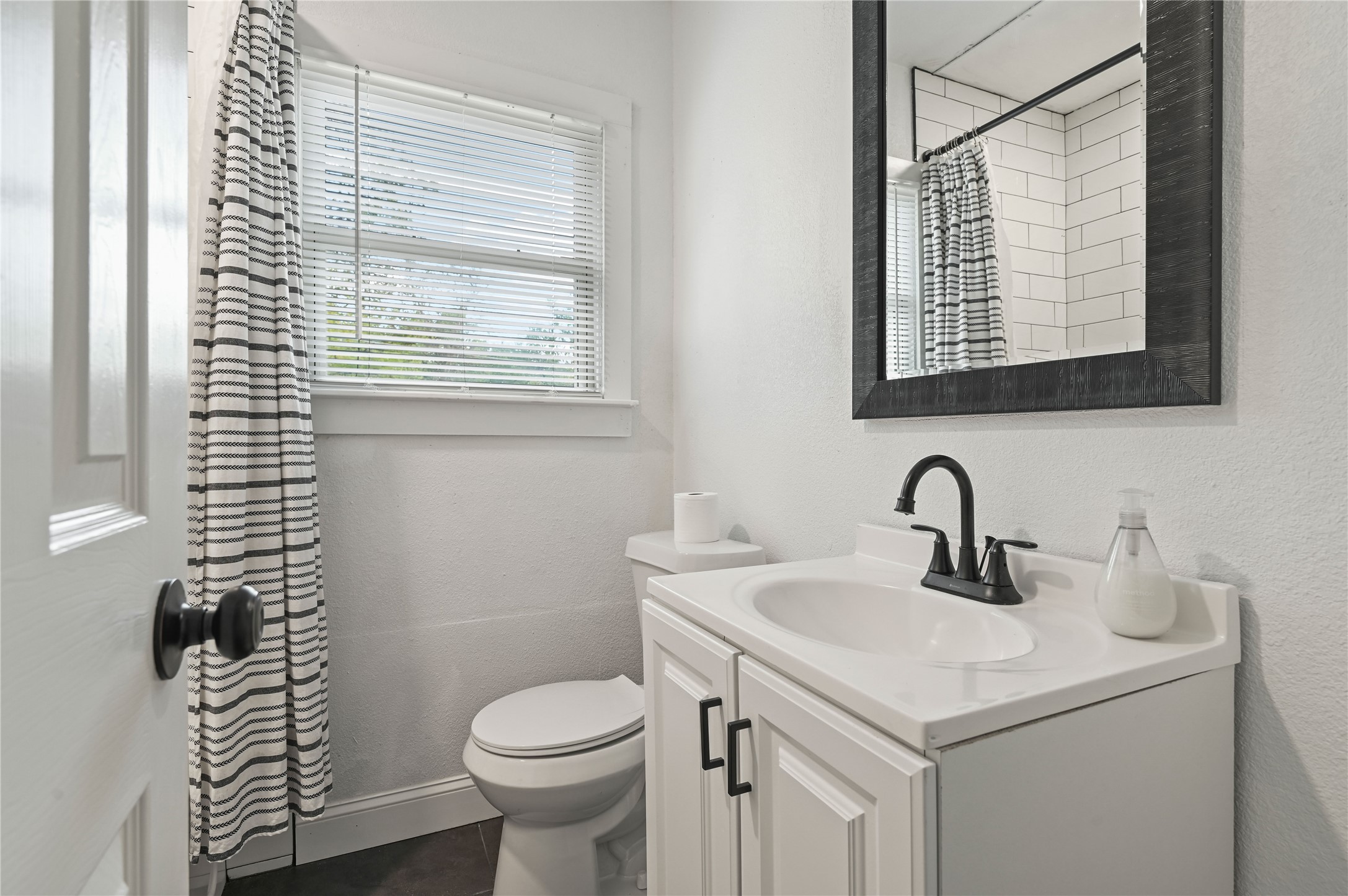 80 Vaughn Drive Denison TX 75020