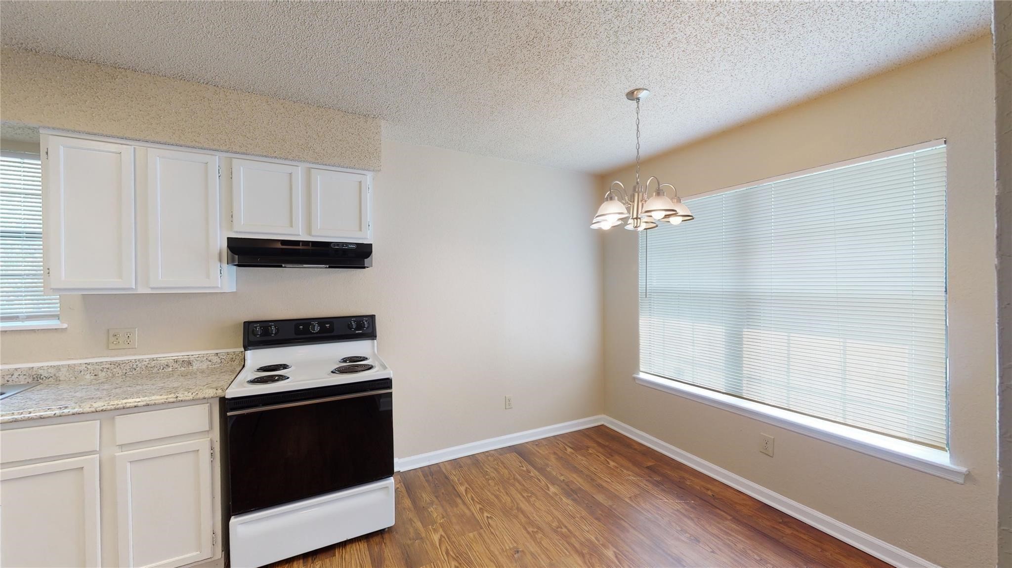 218 Renfro Street Grand Prairie TX 75051