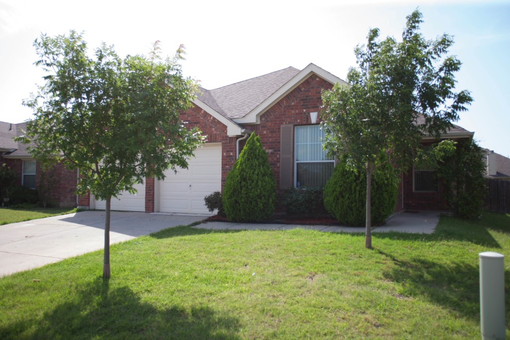 2725 Sunlight Drive Little Elm TX 75068