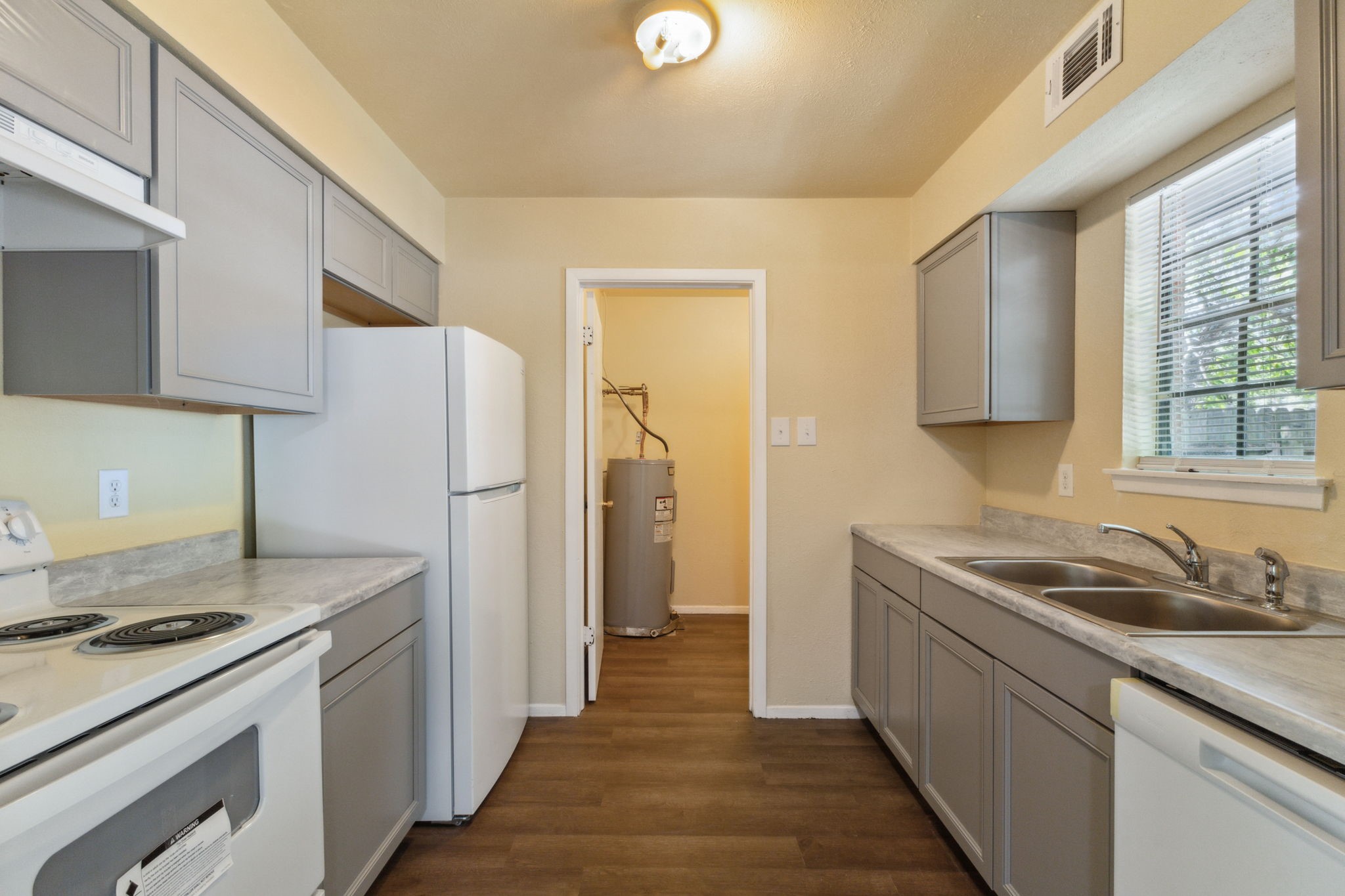 1821 Randolph Drive Garland TX 75041