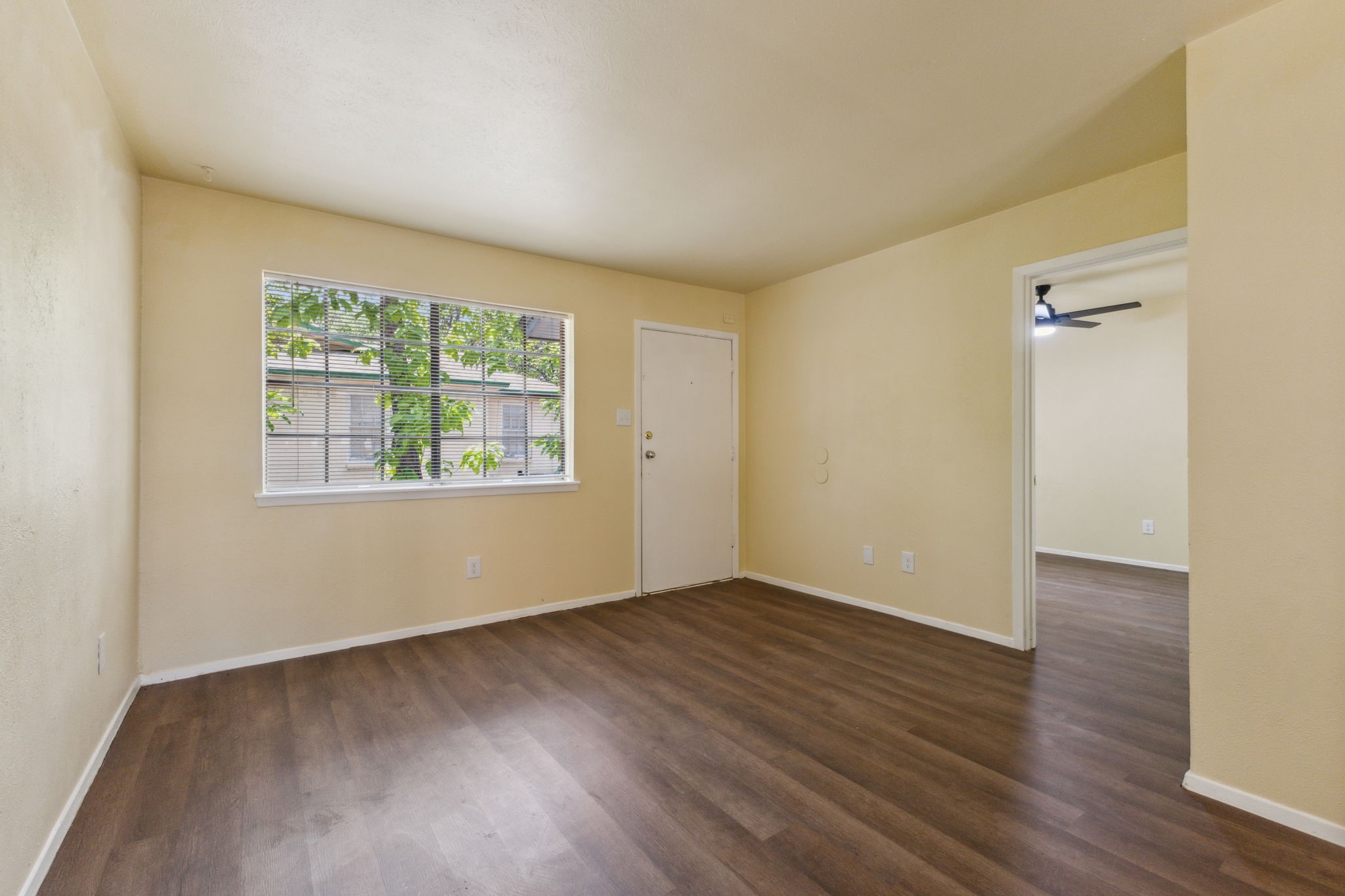 1821 Randolph Drive Garland TX 75041