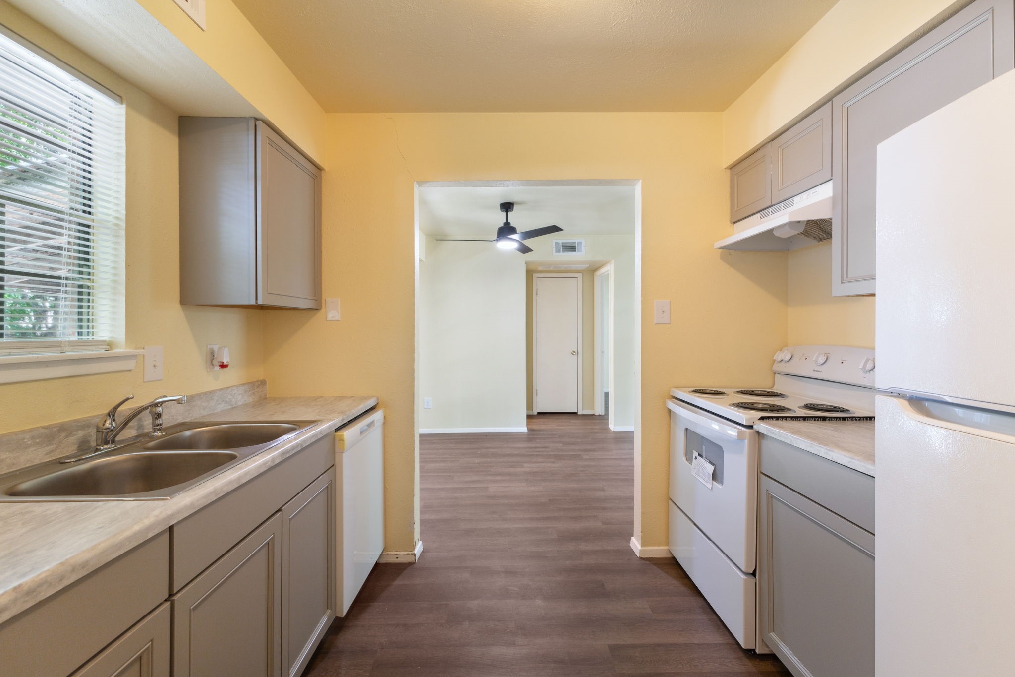 1821 Randolph Drive Garland TX 75041
