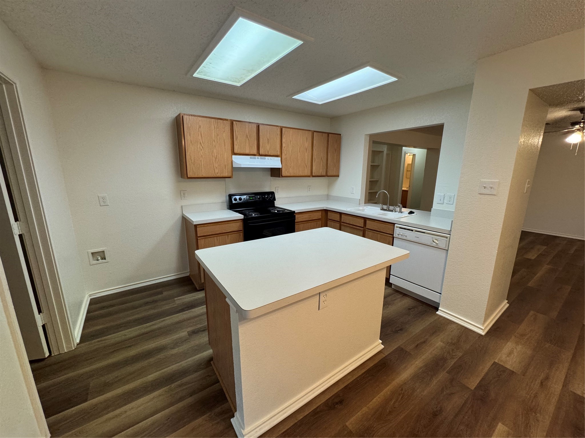 10137 Chapel Glen Fort Worth TX 76116