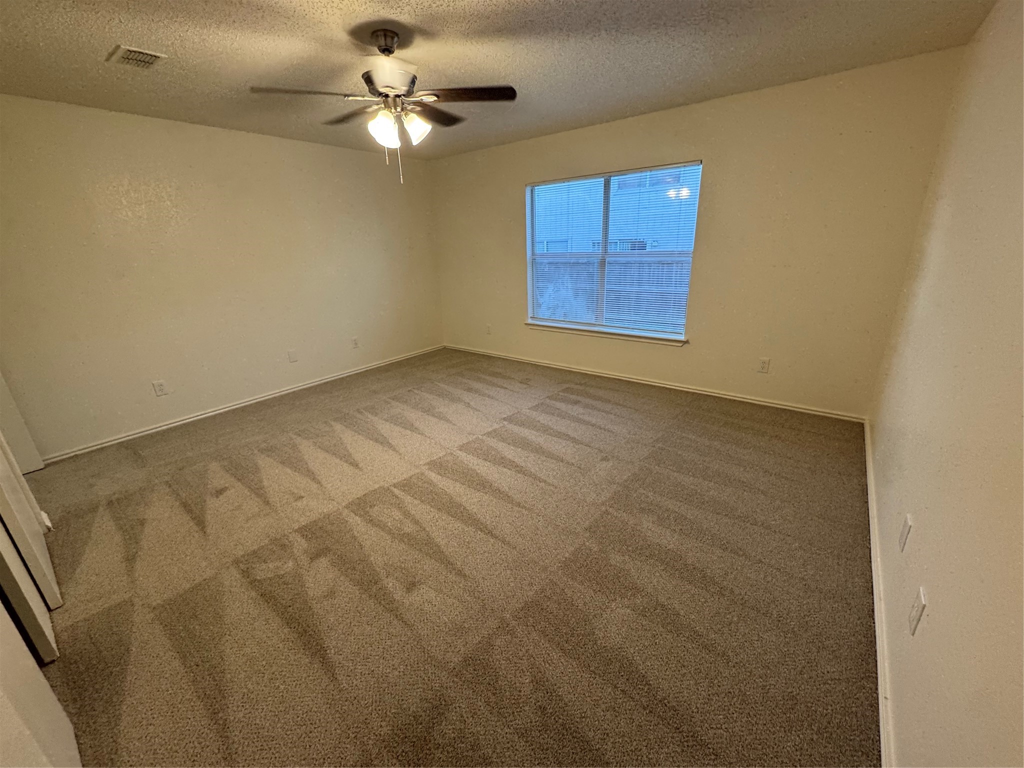 10137 Chapel Glen Fort Worth TX 76116