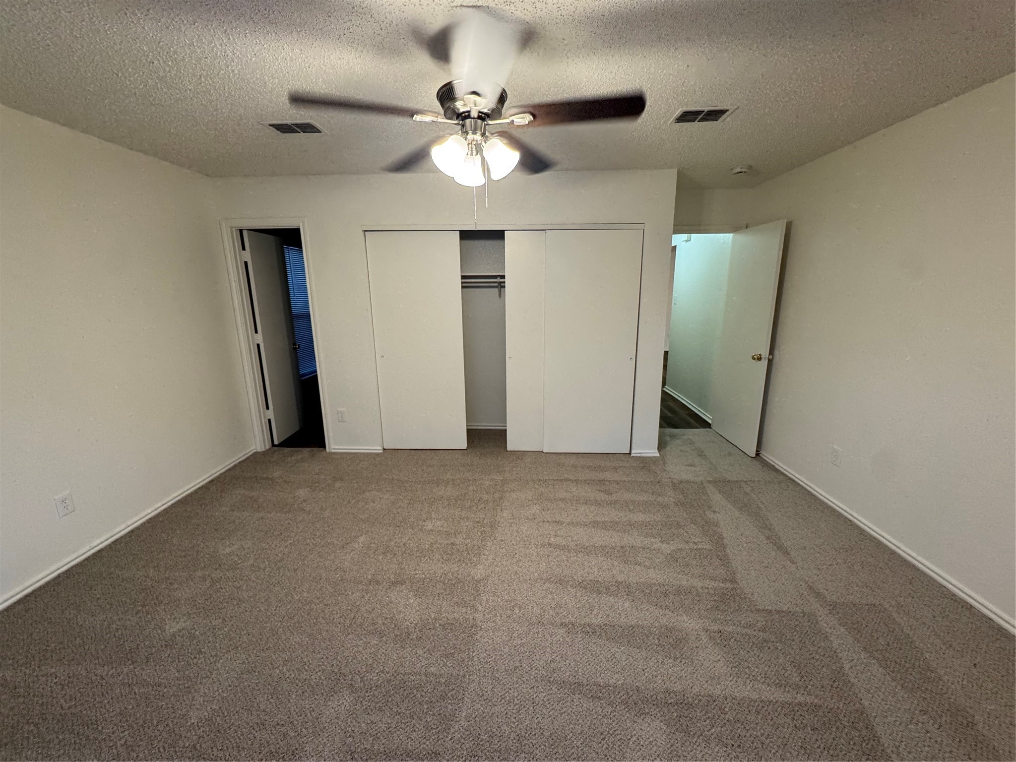 10137 Chapel Glen Fort Worth TX 76116