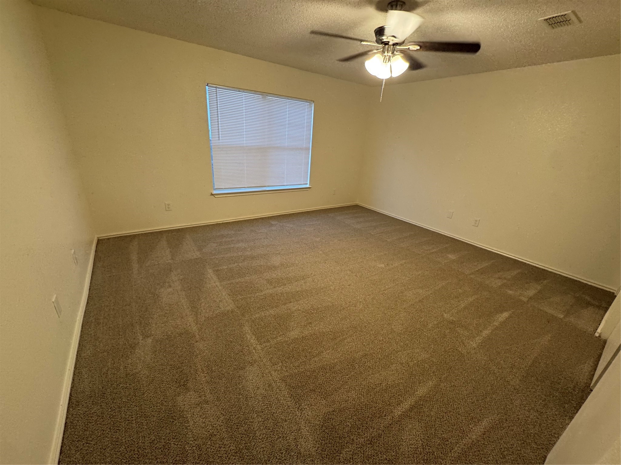 10137 Chapel Glen Fort Worth TX 76116