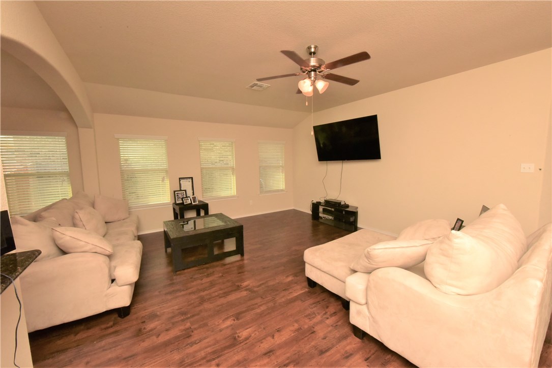 3217 Jackal Drive Waco TX 76655