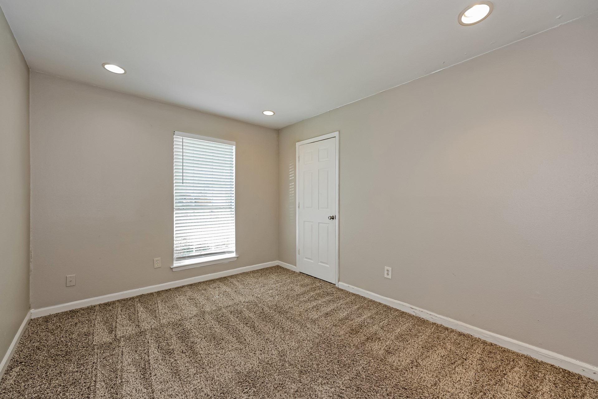 1217 Meadow Creek Drive Lancaster TX 75146